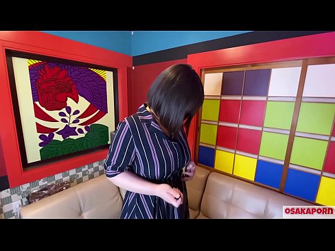 ❤️ Cutie Japanese pẹlu awọn omu nla ṣe baraenisere pẹlu awọn nkan isere ibalopọ ati pe o ni orgasm kan. O sọrọ ninu ifọrọwanilẹnuwo kan nipa iriri onibaje rẹ. Awọn ori omu nla ati obo ti o ni irun ti n kerora. Osaka onihoho ️❌  Ibalopo ❌️❤